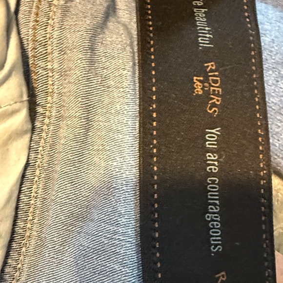 Lee Women's Boot Cut Jeans w/Stretch - Picture 4 of 6